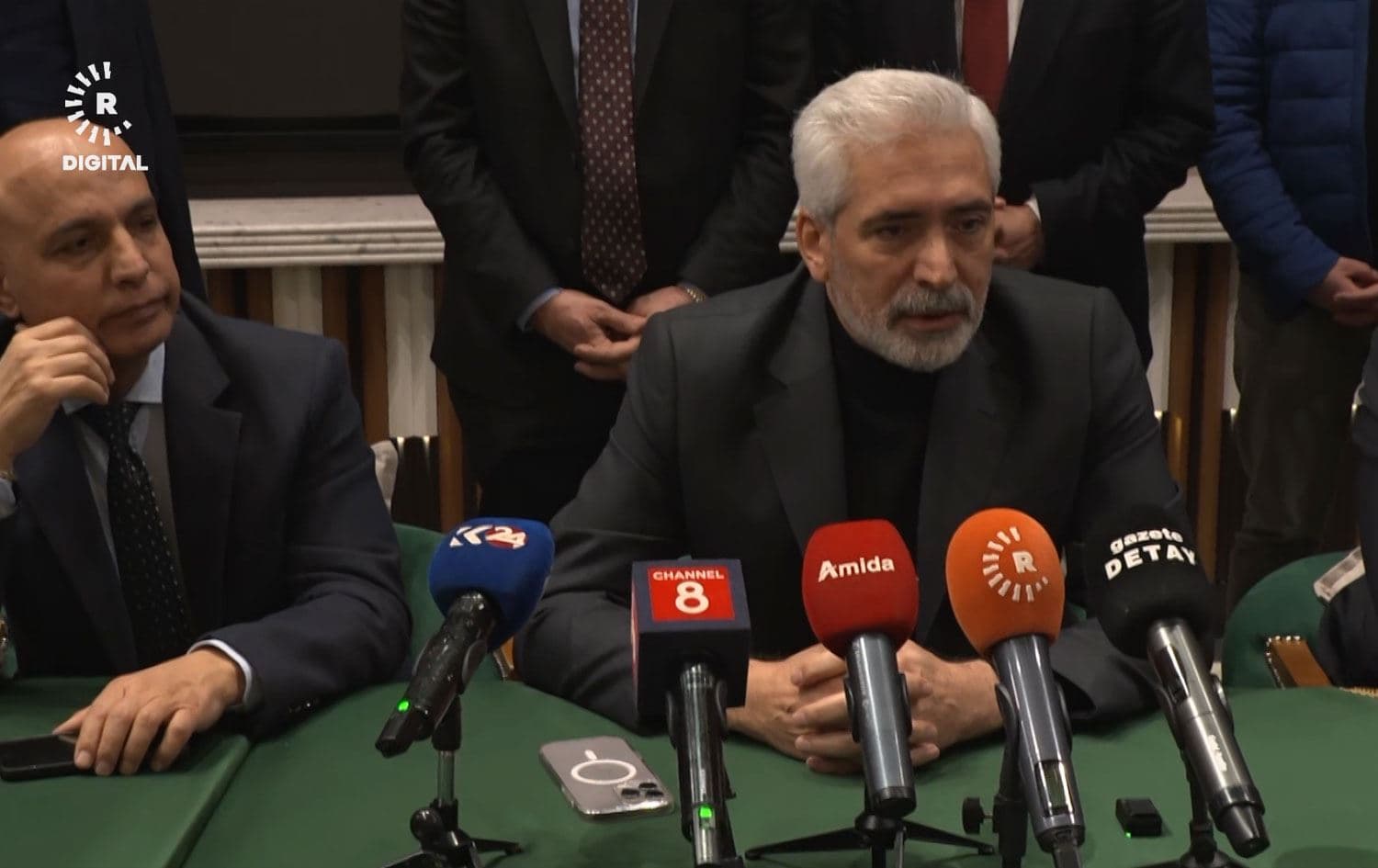 AK Parti'li Ensarioğlu'ndan DEM Parti'ye 'Kobani' ve 'Amedspor' eleştirisi