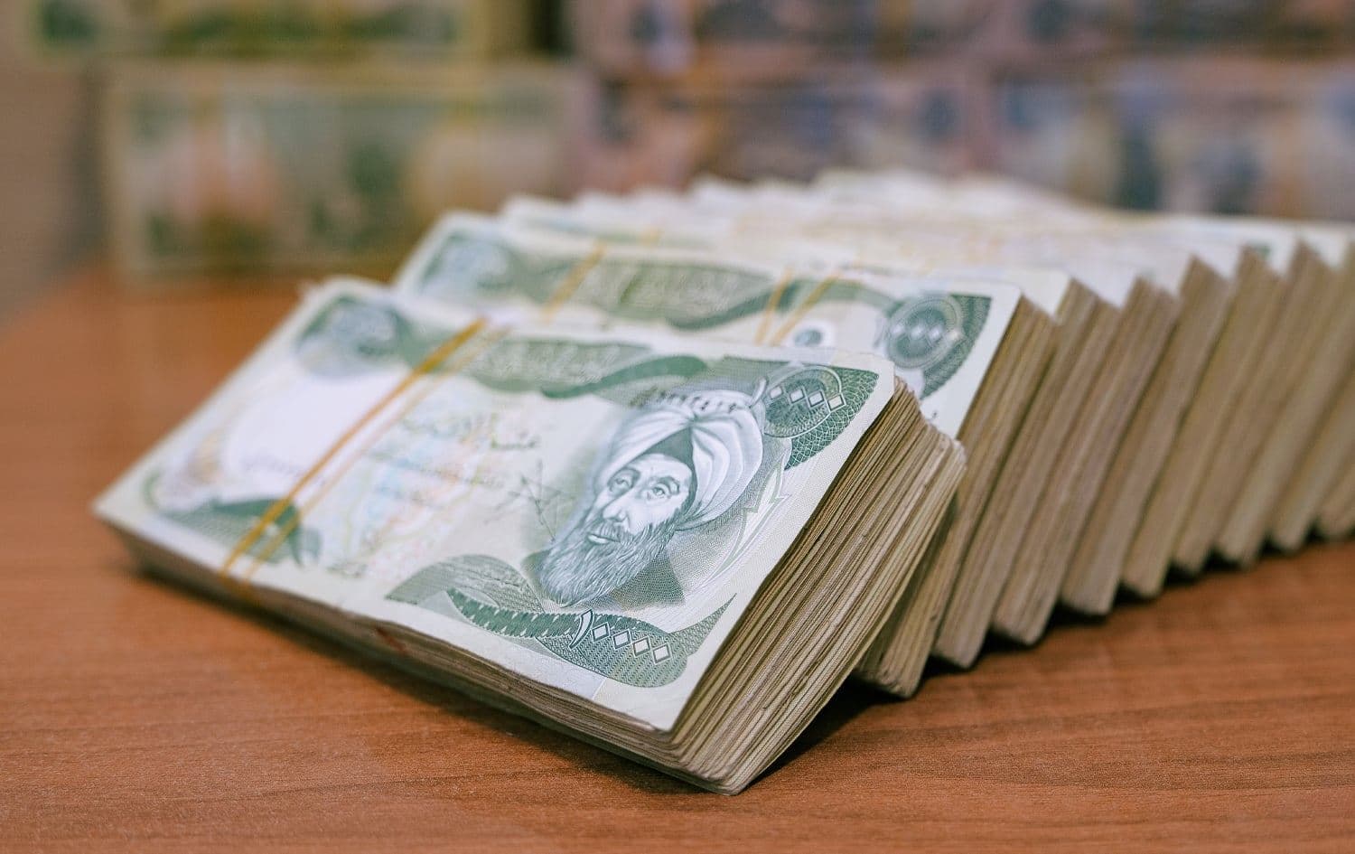 مستشار للسوداني: الحكومة ستلجأ إلى الاقتراض الداخلي لتأمين الرواتب