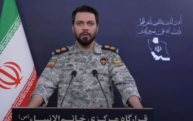 زولفەقاری: زایۆنی بەنیازە هێرش بکاتە سەر ئارامکۆ و ئێرانی پێ تۆمەتبار بکات