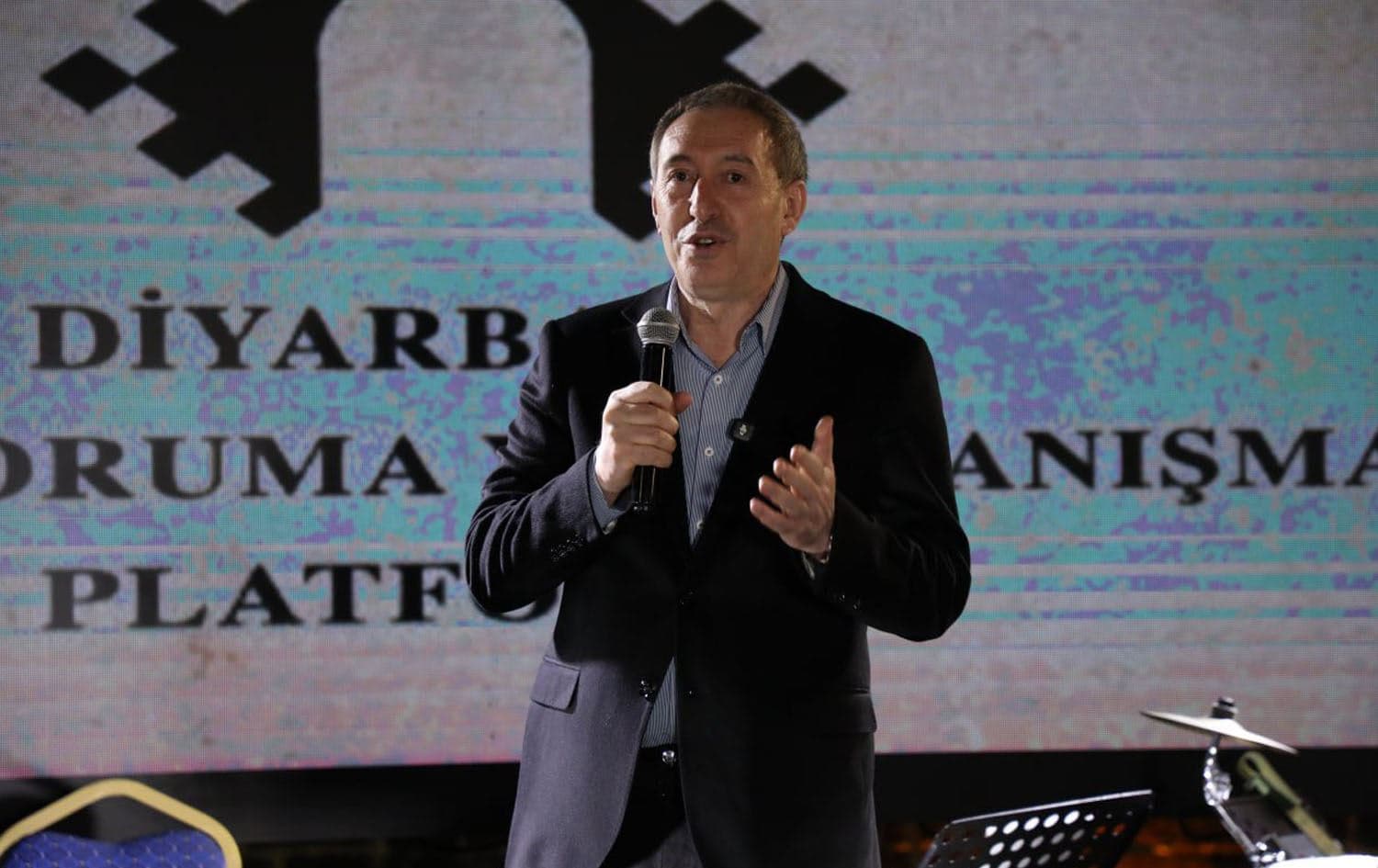 هاوسەرۆکی دەم پارتی: با نەورۆزی ئەم ساڵ ببێتە نەورۆزێک تێیدا ناسنامە و زمانی کوردی بناسرێت