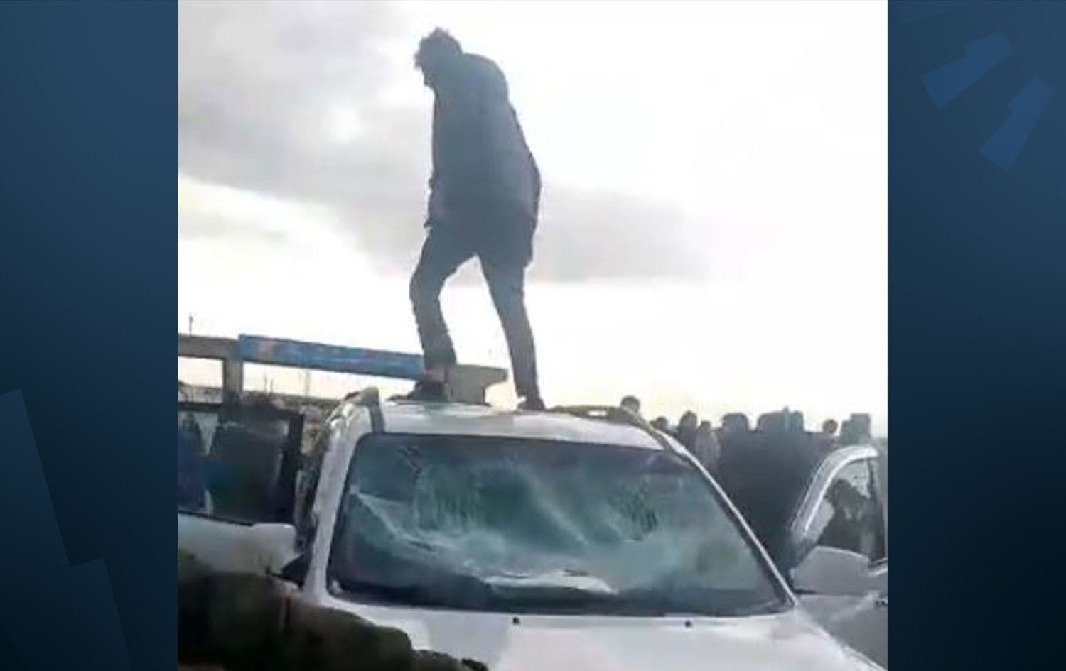 المجلس الوطني الكوردي: علم كوردستان يتعرض للإهانة في عفرين