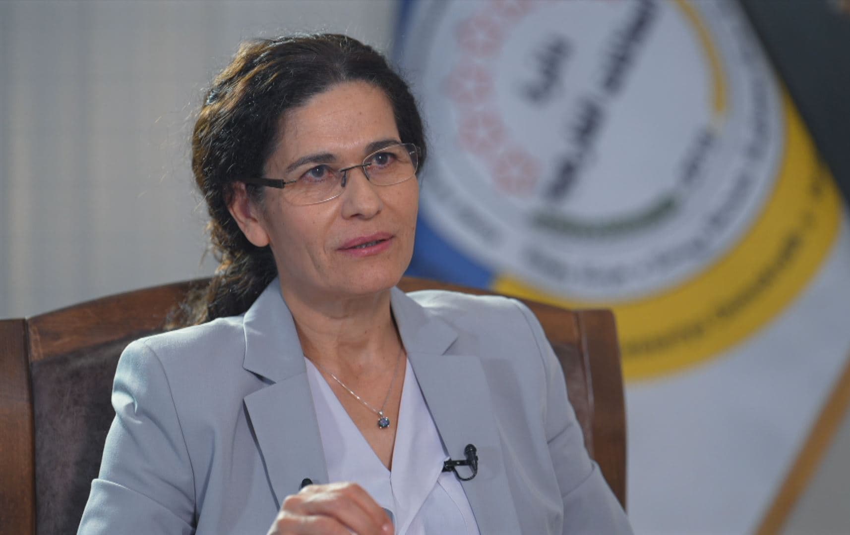 ئیلهام ئەحمەد: ناوچەکە پێویستی بە جەنگێکی نوێ نییە؛ کورد و عەرەب با لە شەڕ دووربن