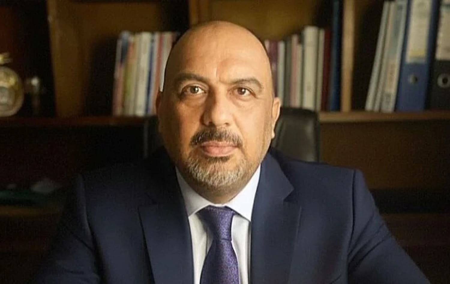 أحمد الخضر لرووداو: جهات مسلحة جرّت العراق إلى هذه الحرب والحكومة فشلت في تحييد البلد 