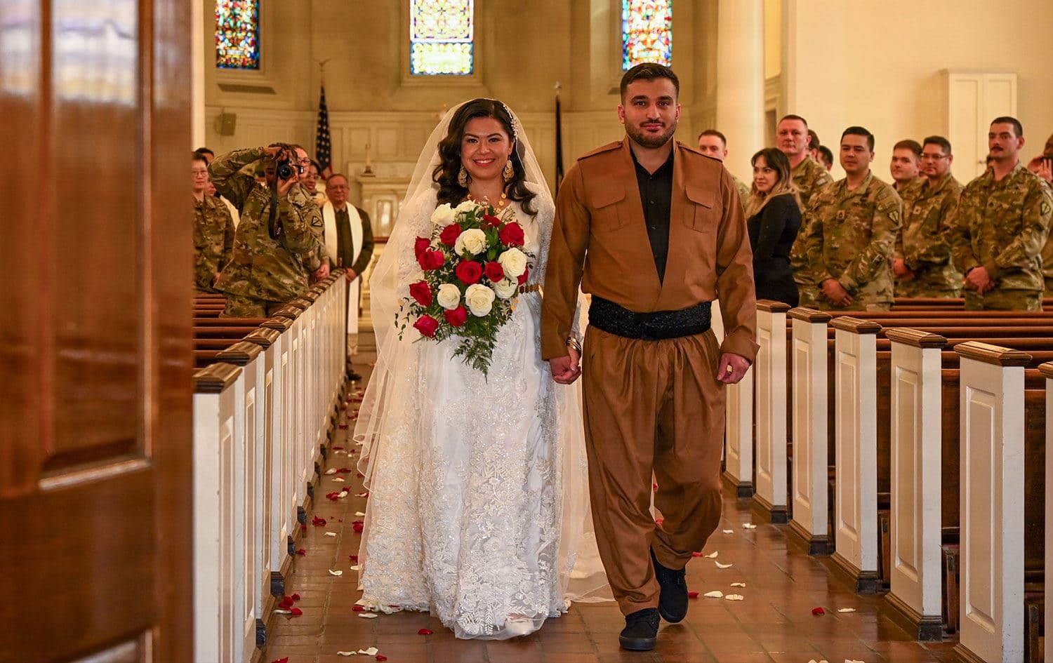 Cizreli Hasan ve ABD’li Ulusal Muhafız Ester nikah için Newroz’u seçti