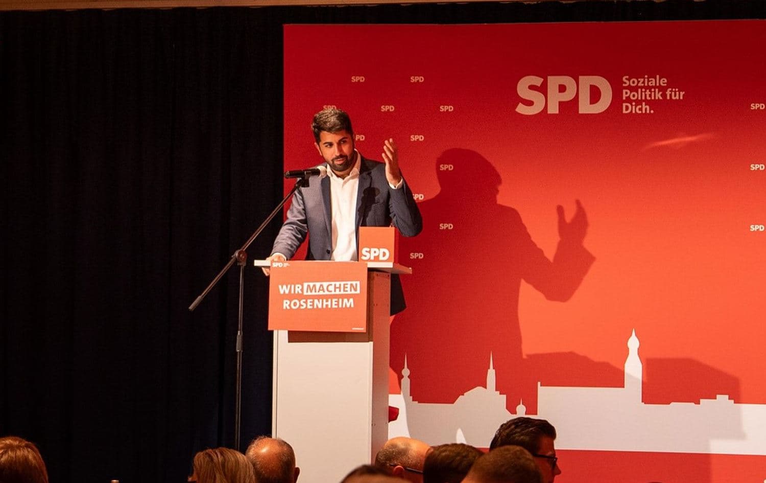 ALMANYA - Kürt siyasetçi Abuzer Erdoğan Rosenheim Belediye Başkanı seçildi