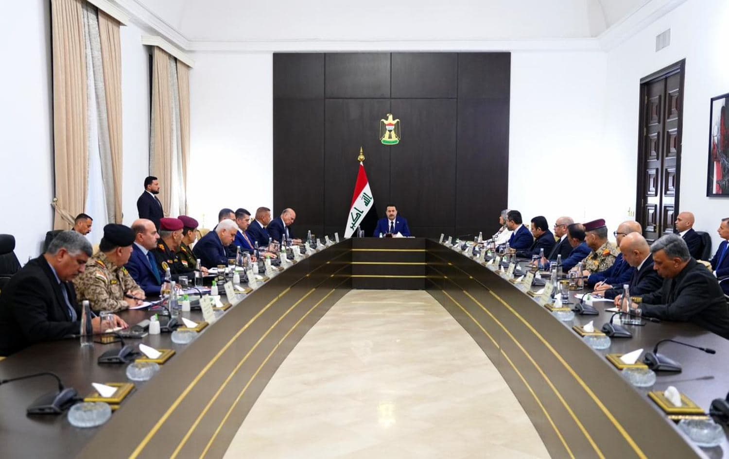 السوداني يوجّه بملاحقة المعتدين على البعثات الدبلوماسية ومنع أي طرف داخل الحشد من التصرف خارج القانون