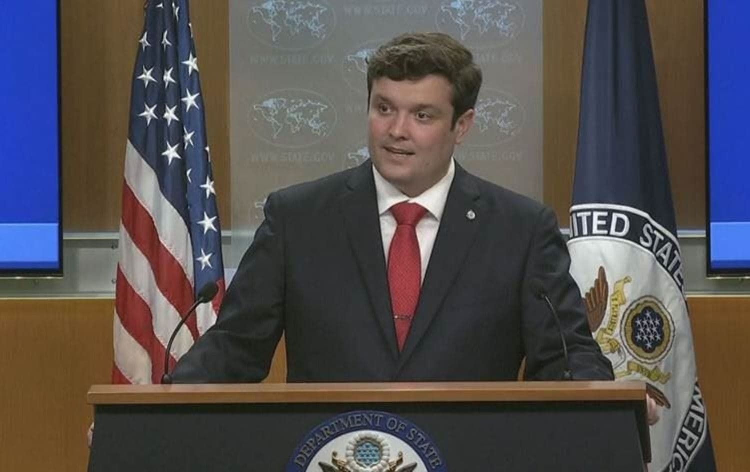 وەزارەتی دەرەوەی ئەمریکا بۆ رووداو: بە تووندی سەرکۆنەی هێرشەکەی سەر نزیک شاری هەولێر دەکەین