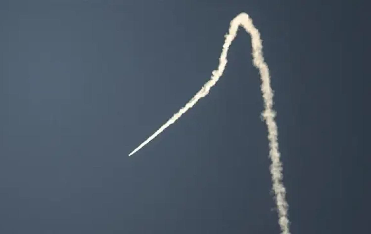 ئیمارات: تائێستا 2200 مووشەک و درۆنی ئێرانمان تێکشاندوون