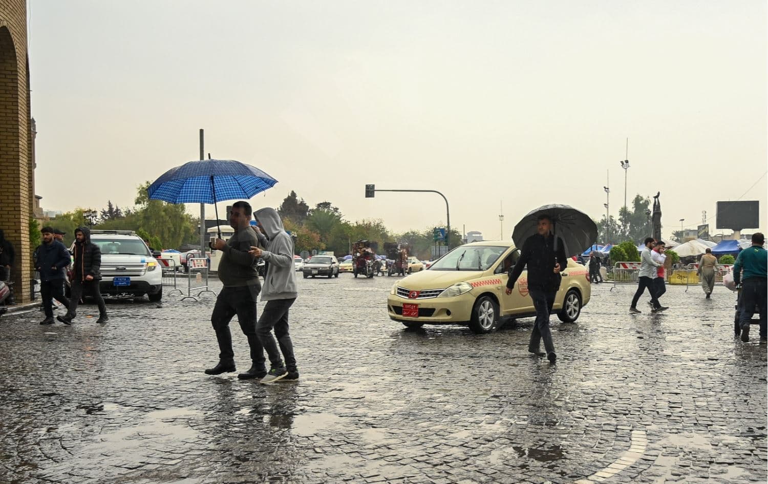 هۆشداریی لەبارەی شەپۆلێکی بەهێزی باران و لافاو دەدرێت 