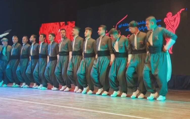 West Iran’s Mahabad hosts third annual Kurdish dance festival