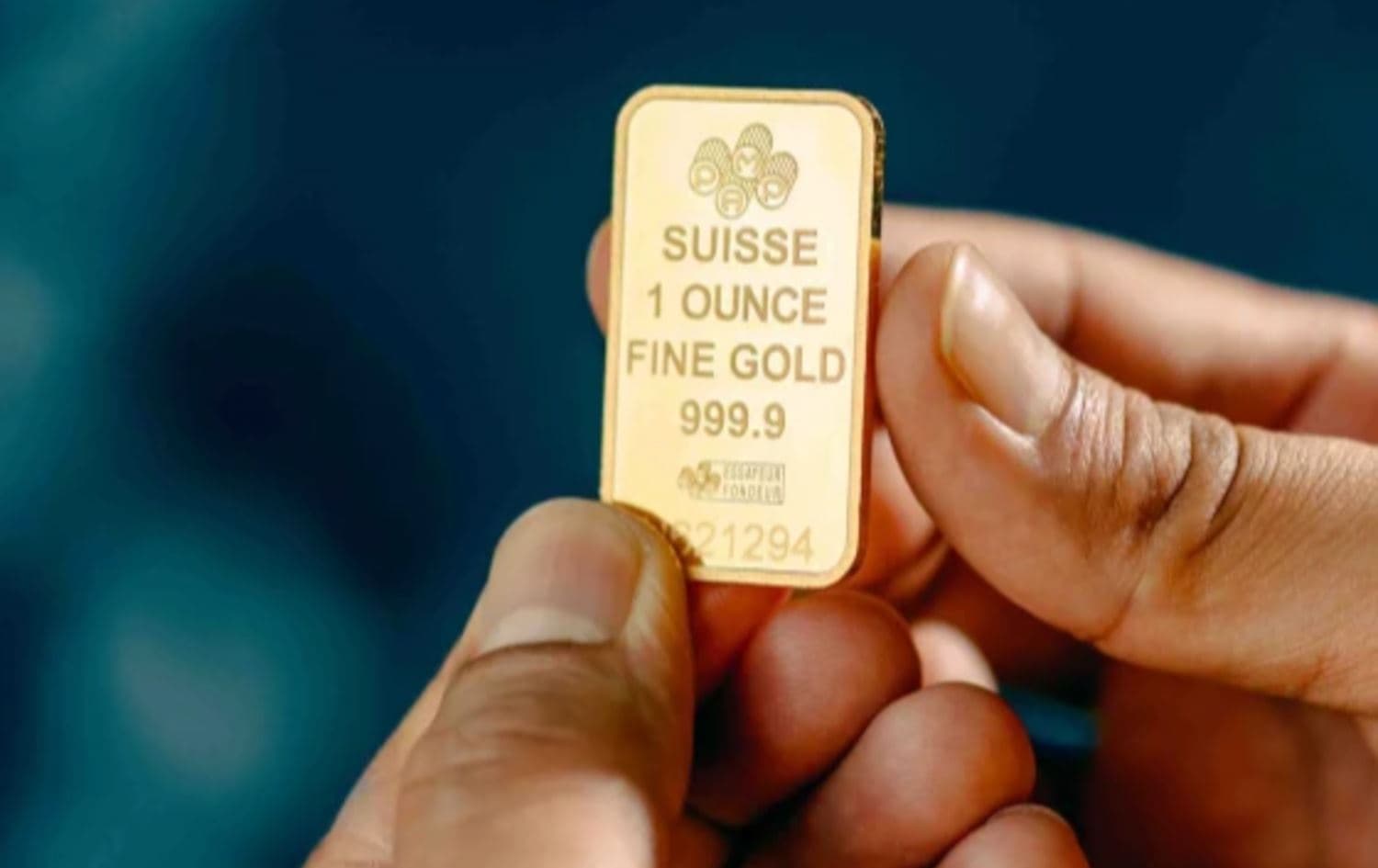 Trump axivî, berê zêr ket serjêrekê