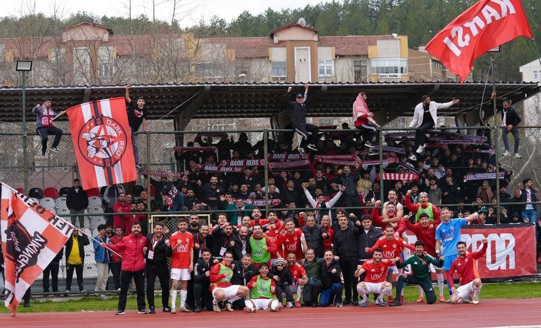 Batman Petrolspor nêzîkî şampiyoniyê ye: Xelk ji bo formayan ket dorê