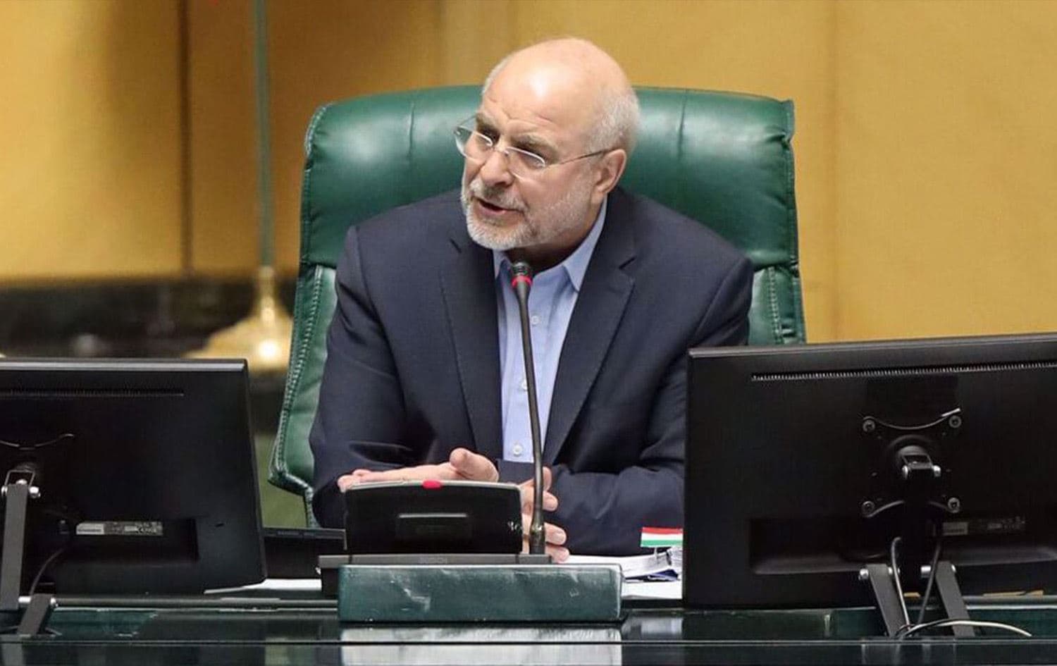 Tensions rise in Iranian parliament ahead of IAEA visit