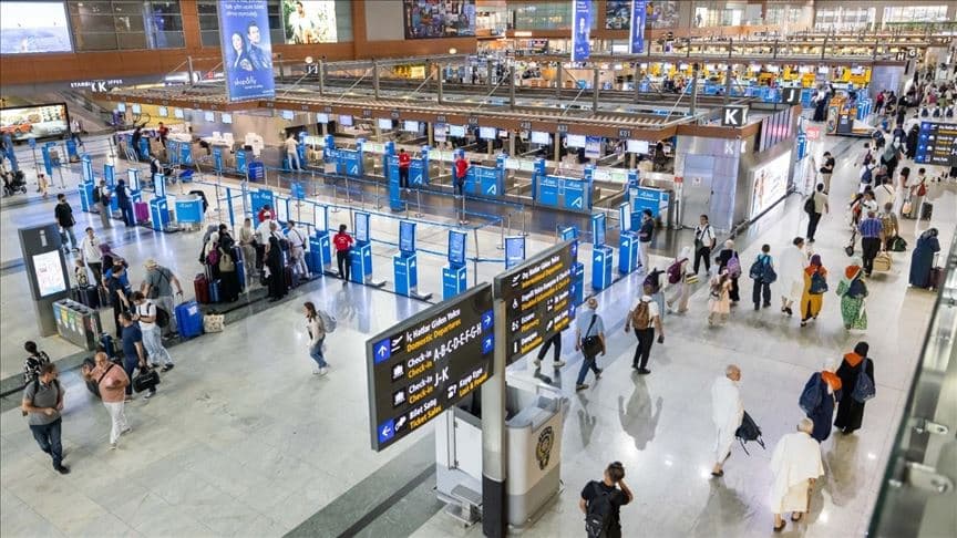 Three tourists from Kurdistan Region stranded at Istanbul airport for 18 days amid airspace closure