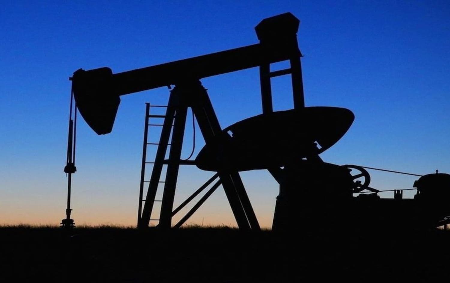 Li Amedê dê 100 bîrên petrolê bikolin