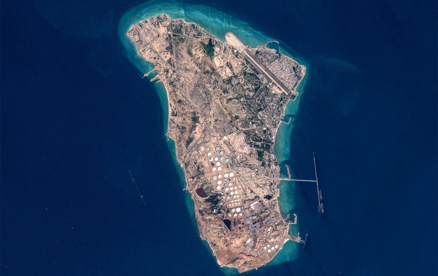 Qalîbaf: Dijmin dixwazin bi piştgiriya welatekî herêmî giraveke me dagir bikin