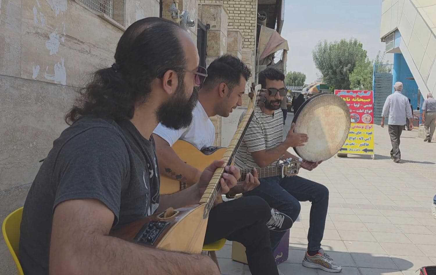 Kurdish street musicians face growing pressure from Iranian authorities